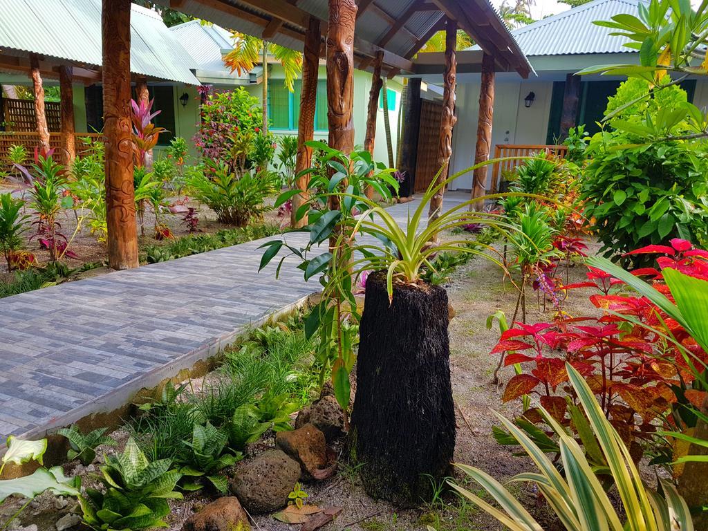 Le Uaina Beach Resort Faleapuna Экстерьер фото